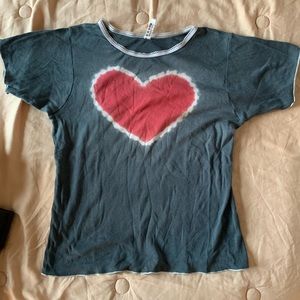 Pretties Venice TAI Dye Heart Baby Tee as seen in Clueless